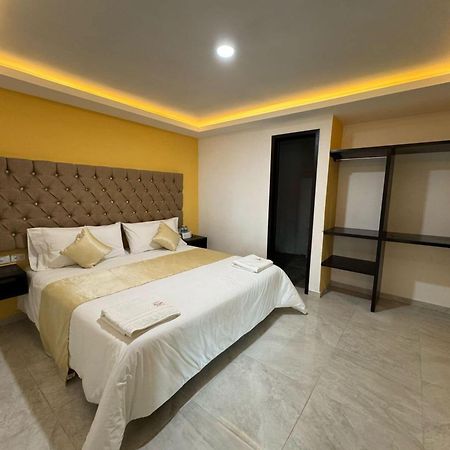 Oyo Hotel Familiar Tollan Cholula Ngoại thất bức ảnh
