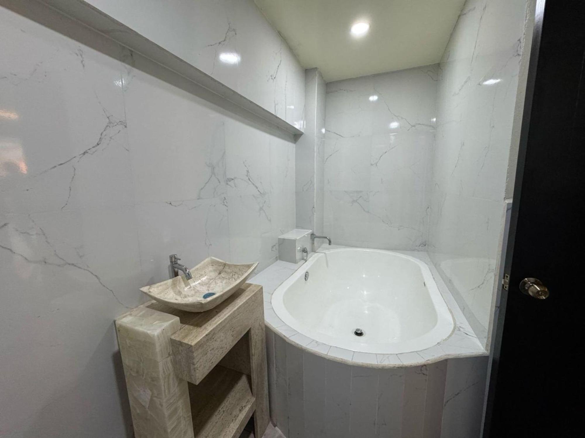 Oyo Hotel Familiar Tollan Cholula Ngoại thất bức ảnh
